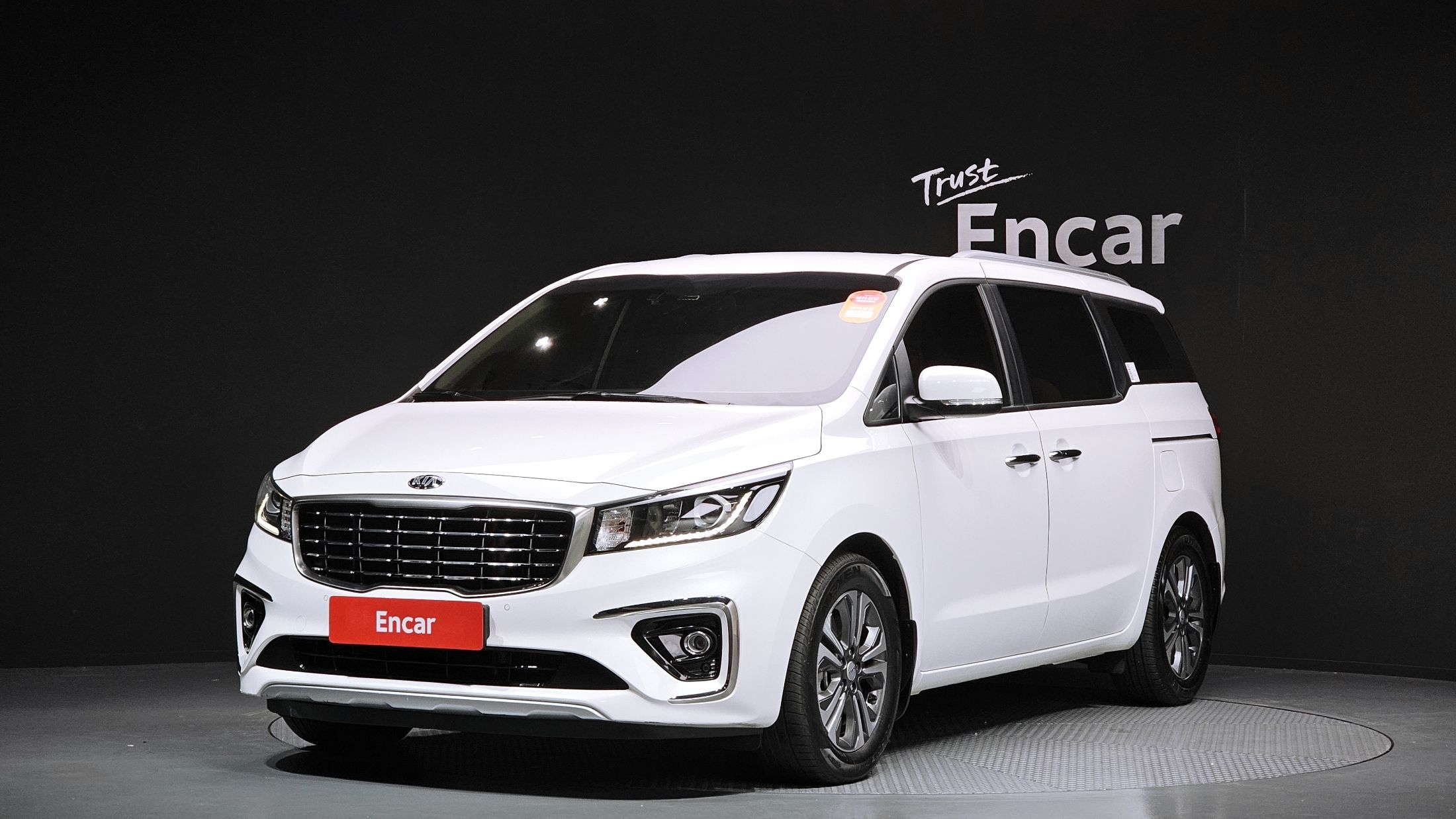 KIA CARNIVAL 2020