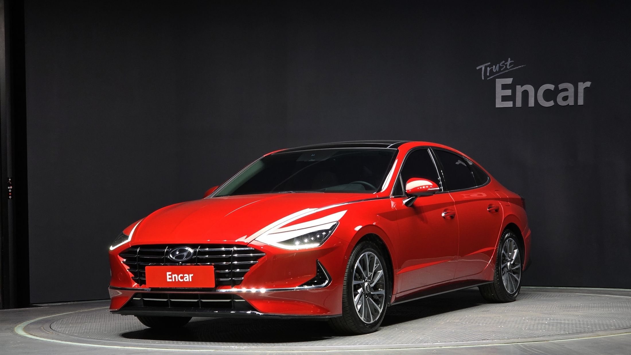 HYUNDAI SONATA DN8 2019