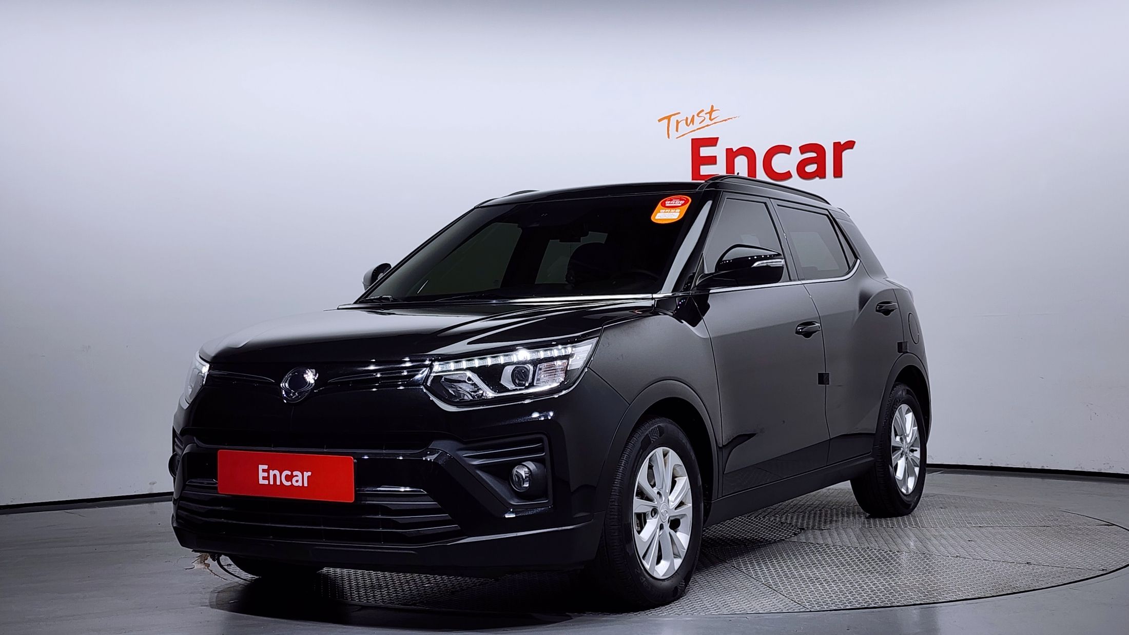 SSANGYONG TIVOLI VERY NEW 2020