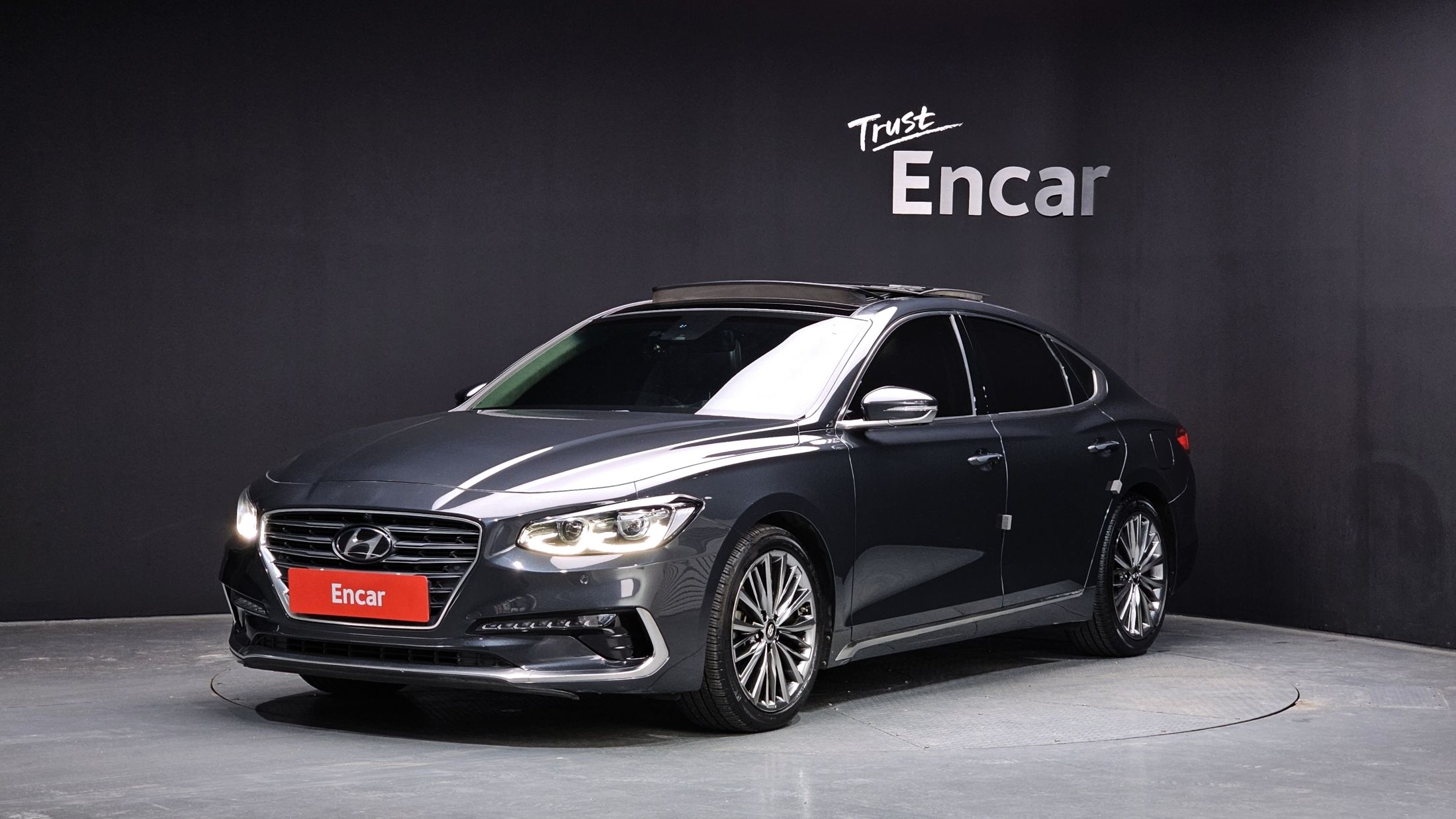 HYUNDAI GRANDEUR IG 2017
