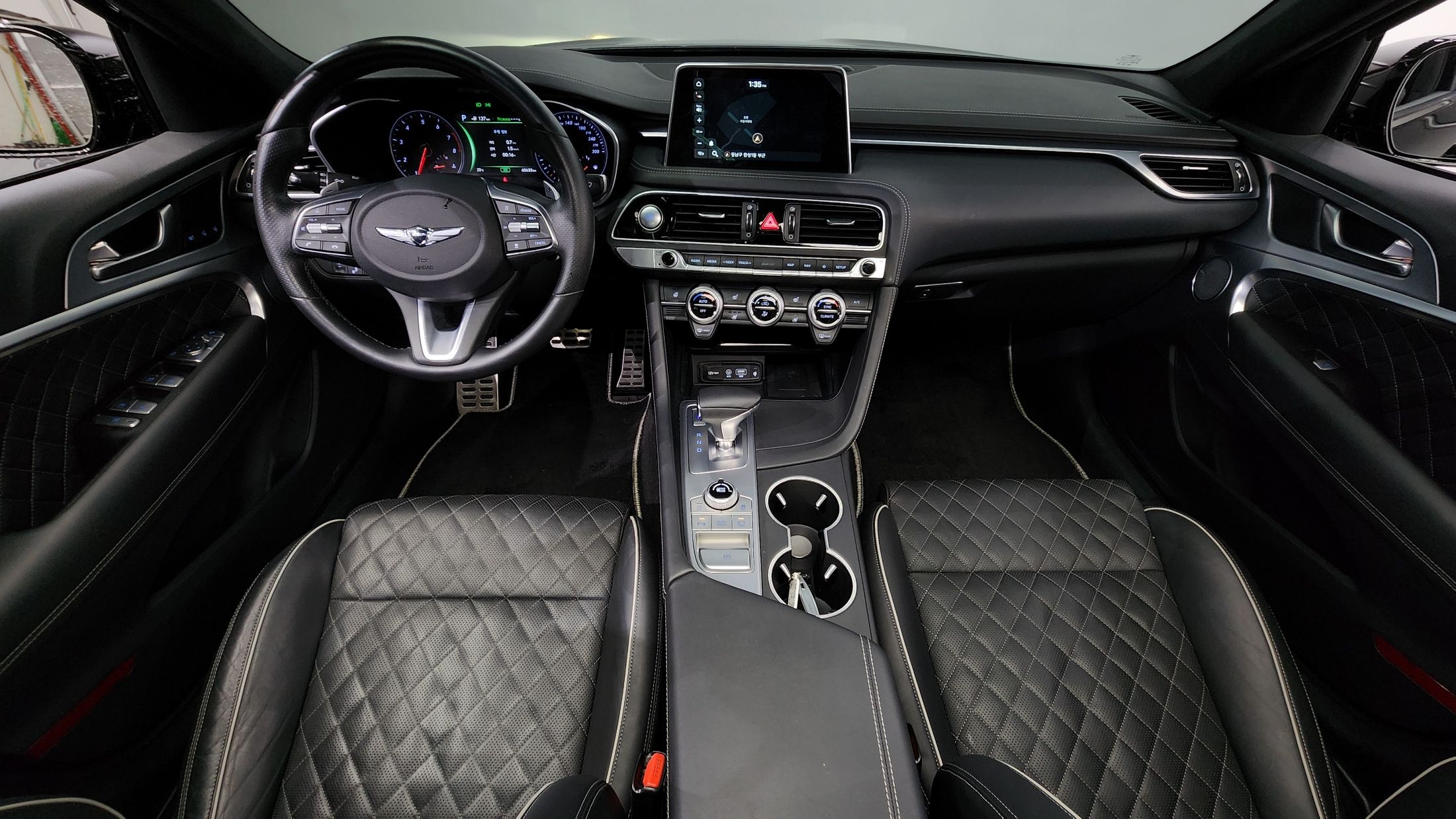 GENESIS G70 2018