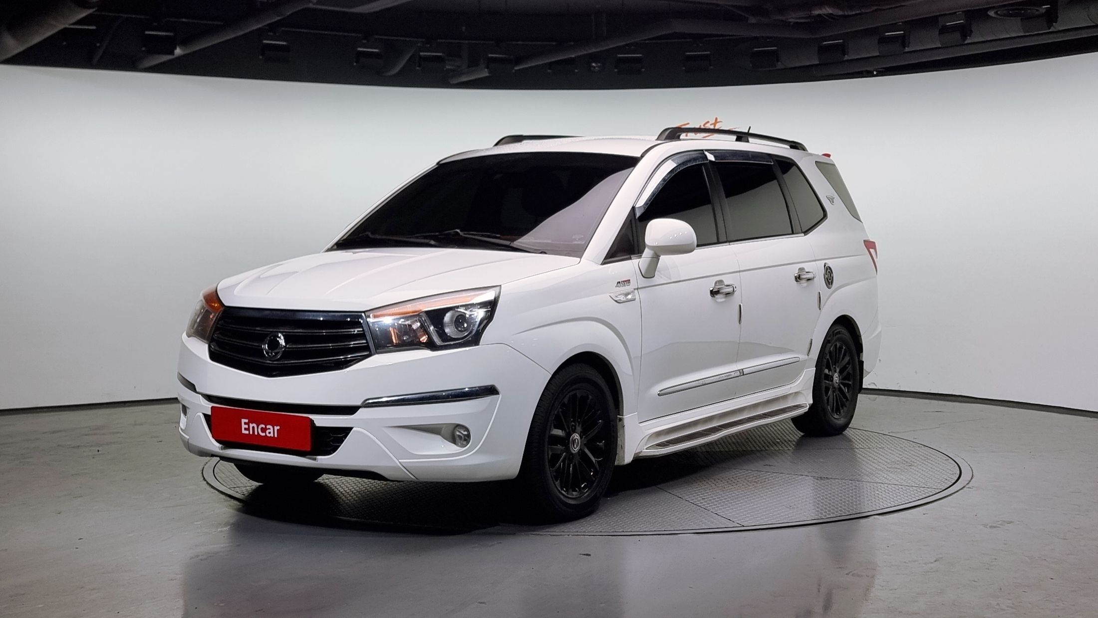 SSANGYONG KORANDO TURISMO 2015