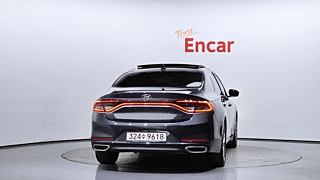 HYUNDAI GRANDEUR IG 2017