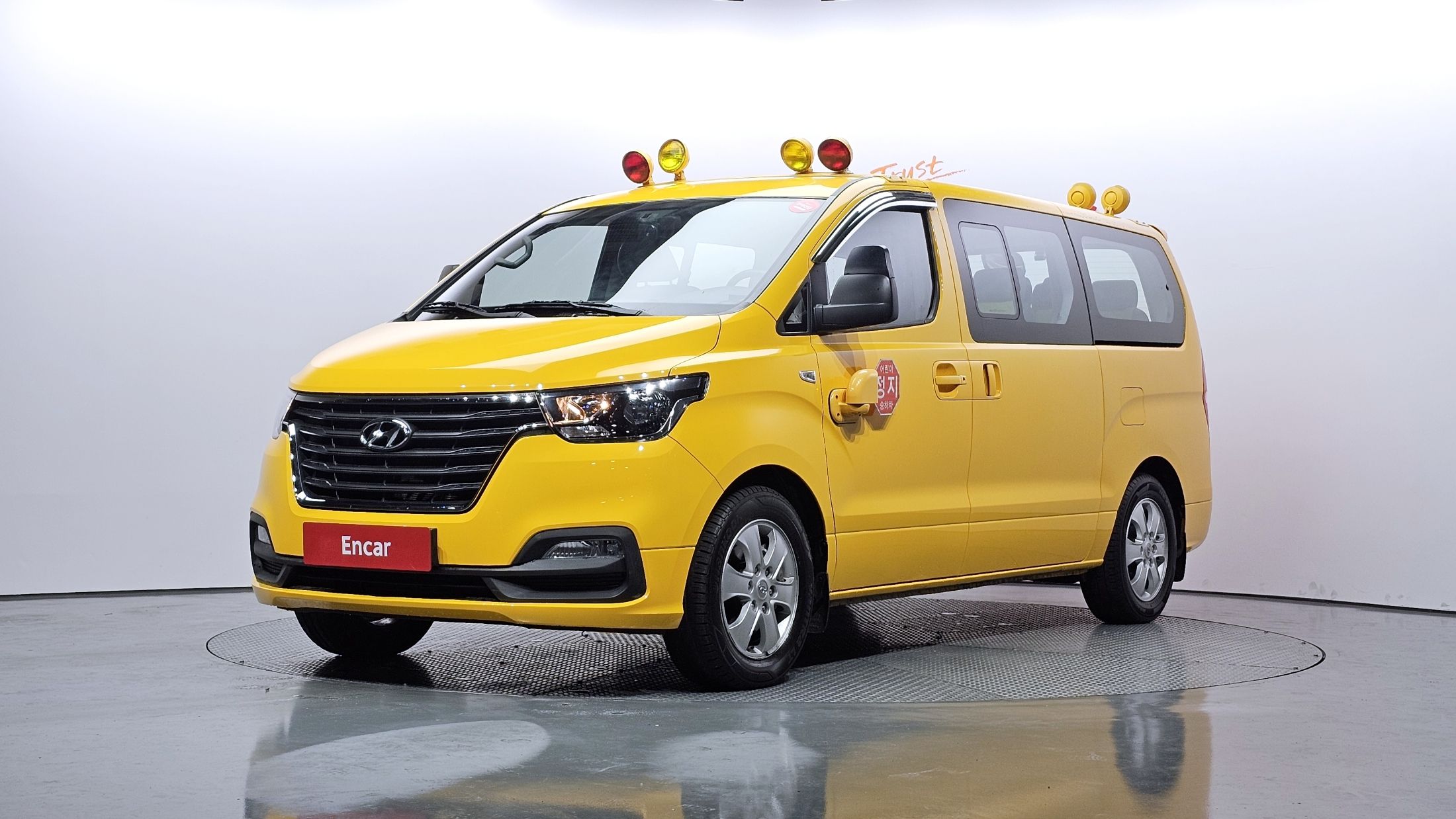HYUNDAI STAREX GRAND 2019