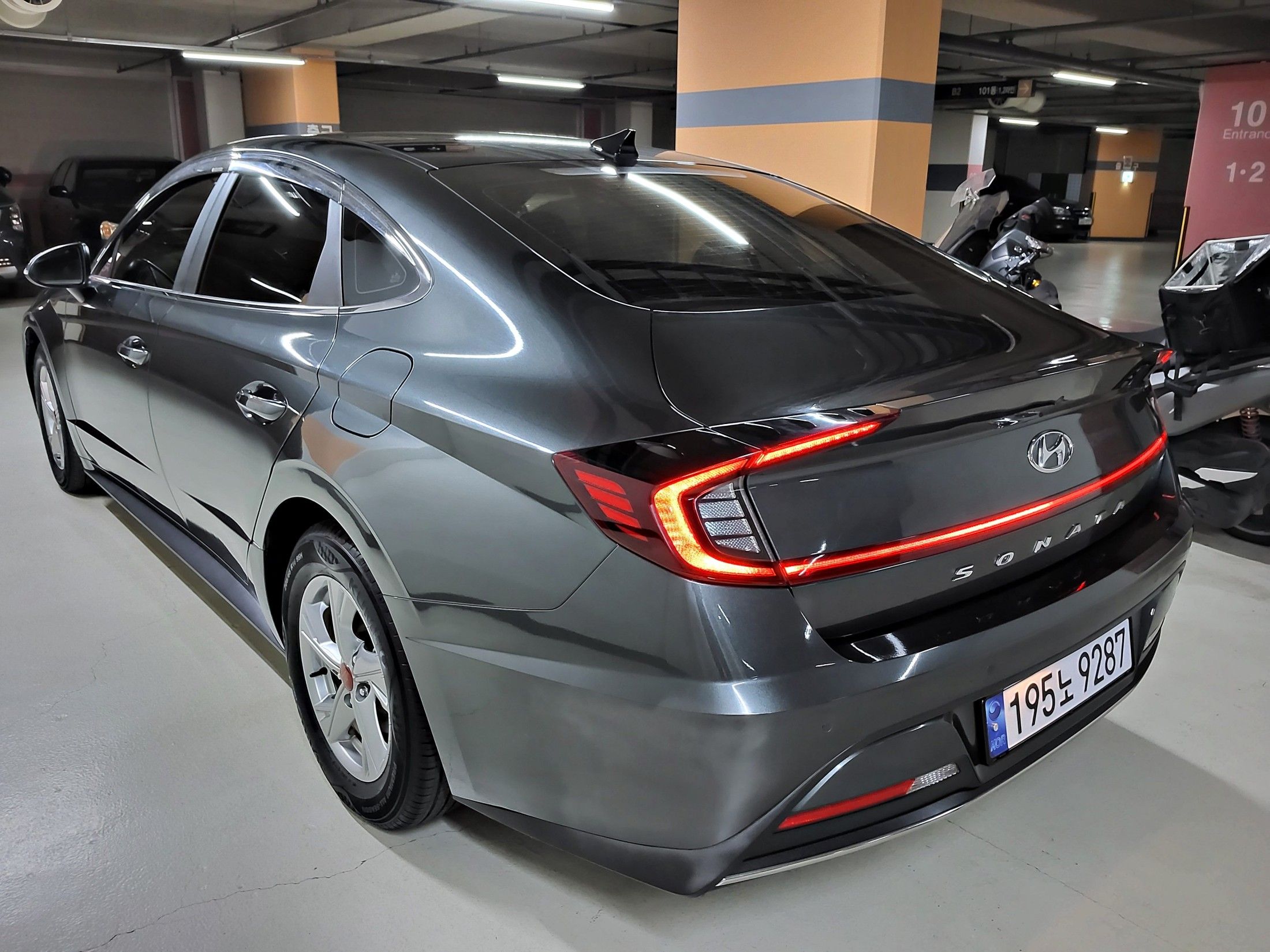 HYUNDAI SONATA DN8 2019