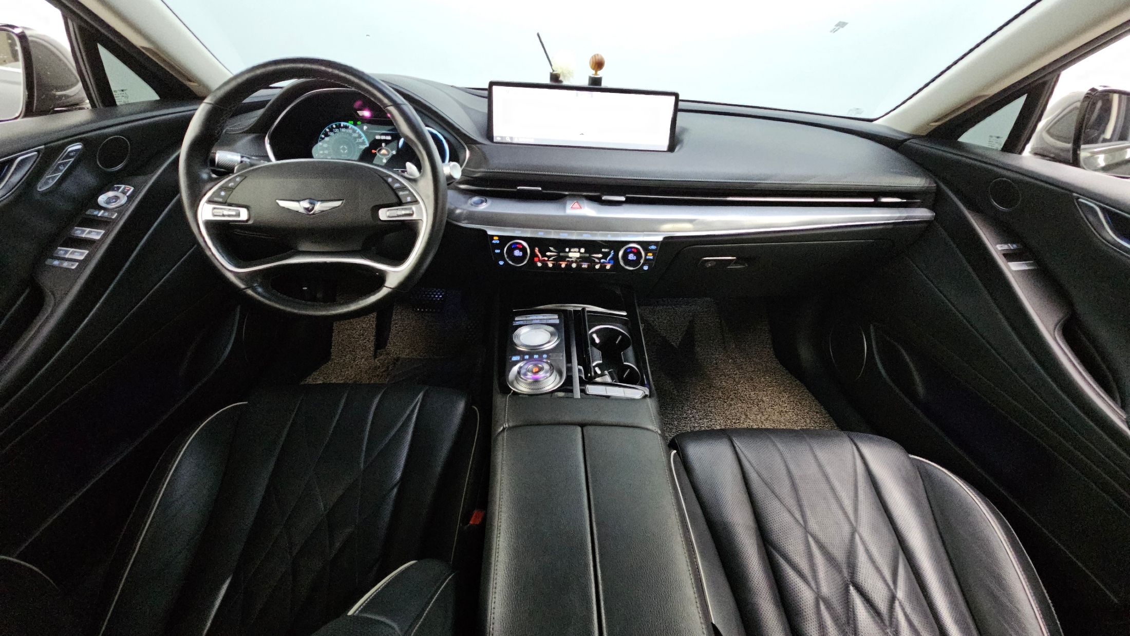 GENESIS G80 RG3 2020