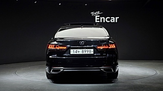 LEXUS LS500 2018