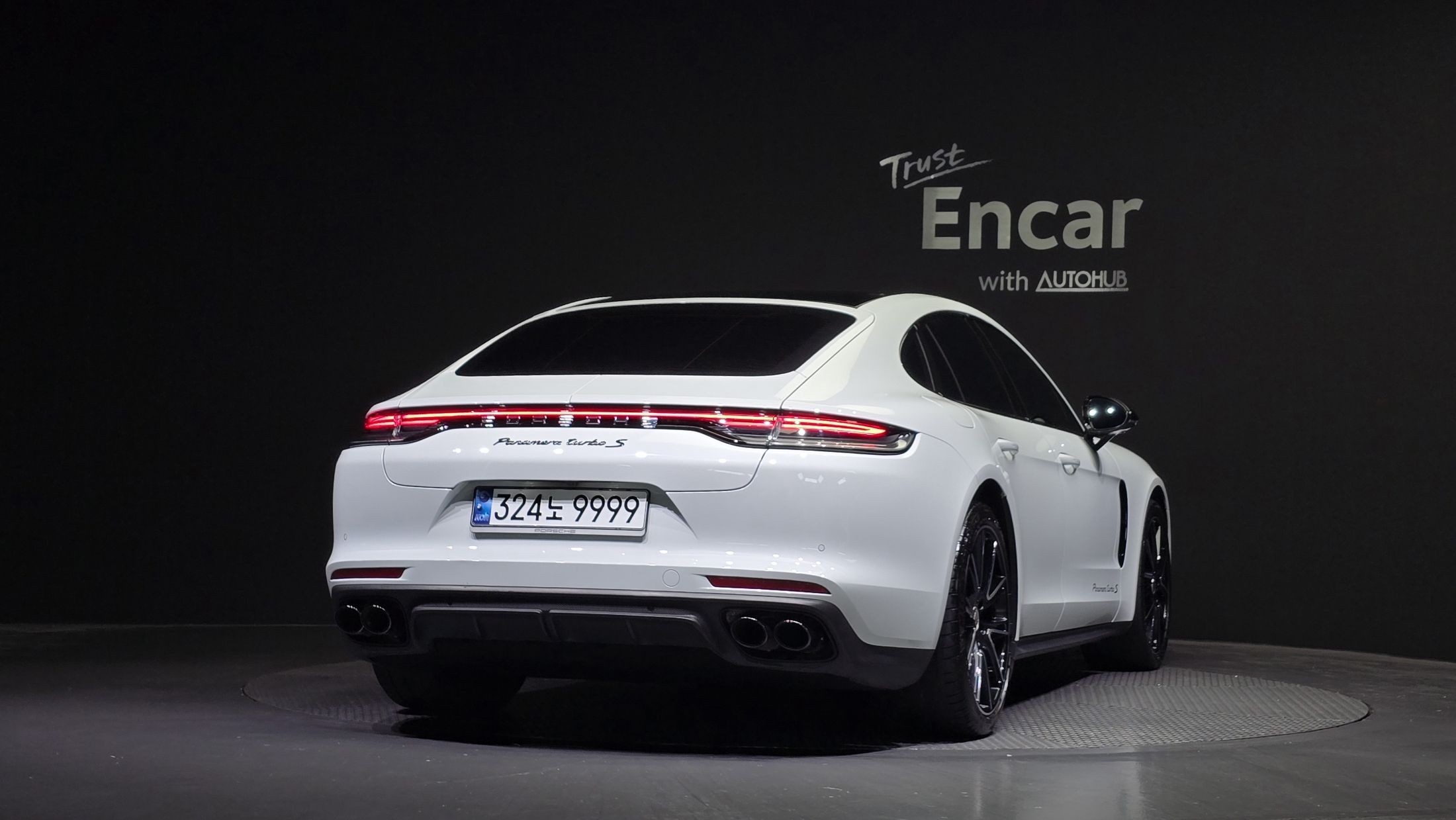 PORSCHE PANAMERA 971
