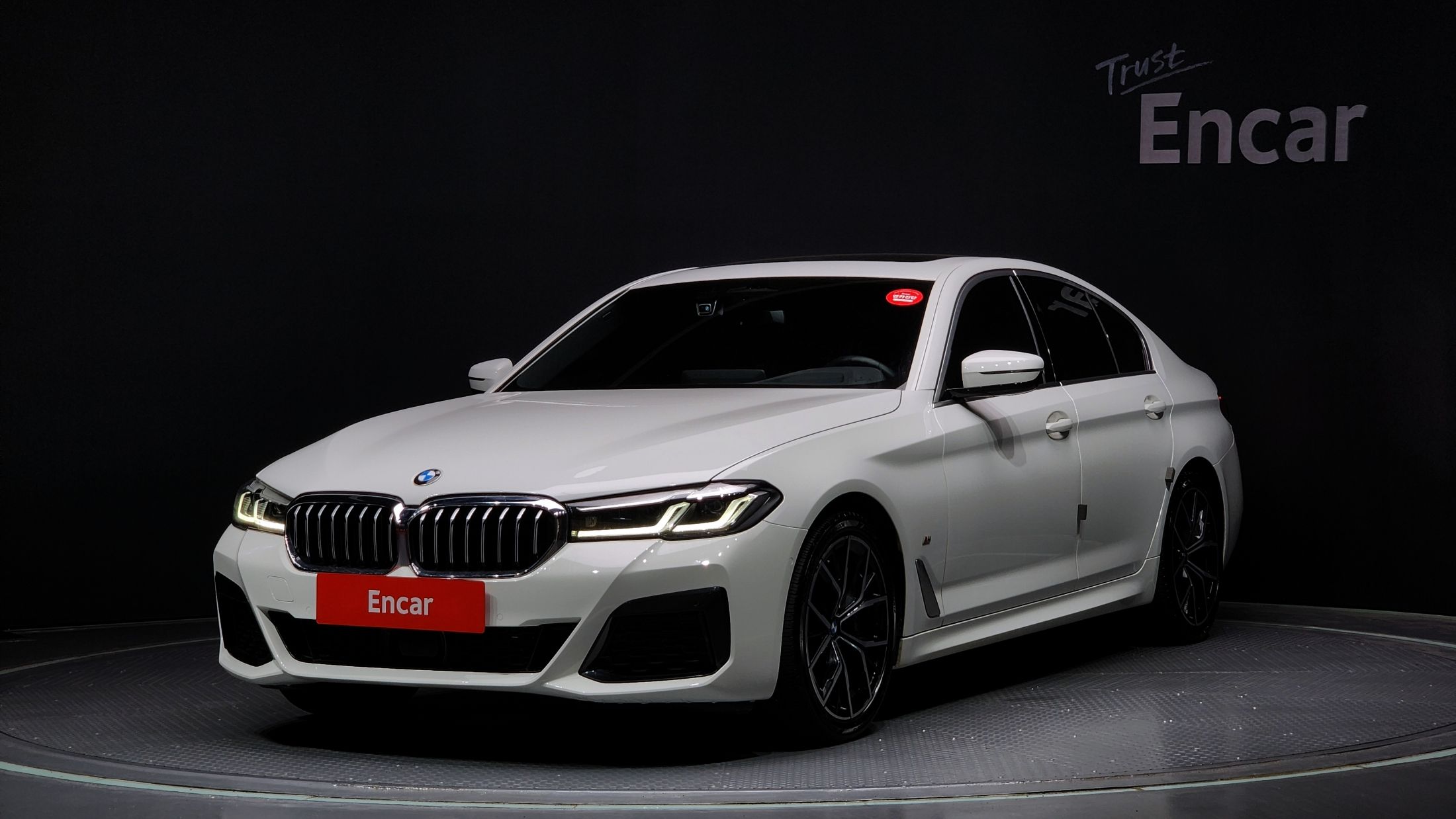 BMW 5-SERIES G30 2022
