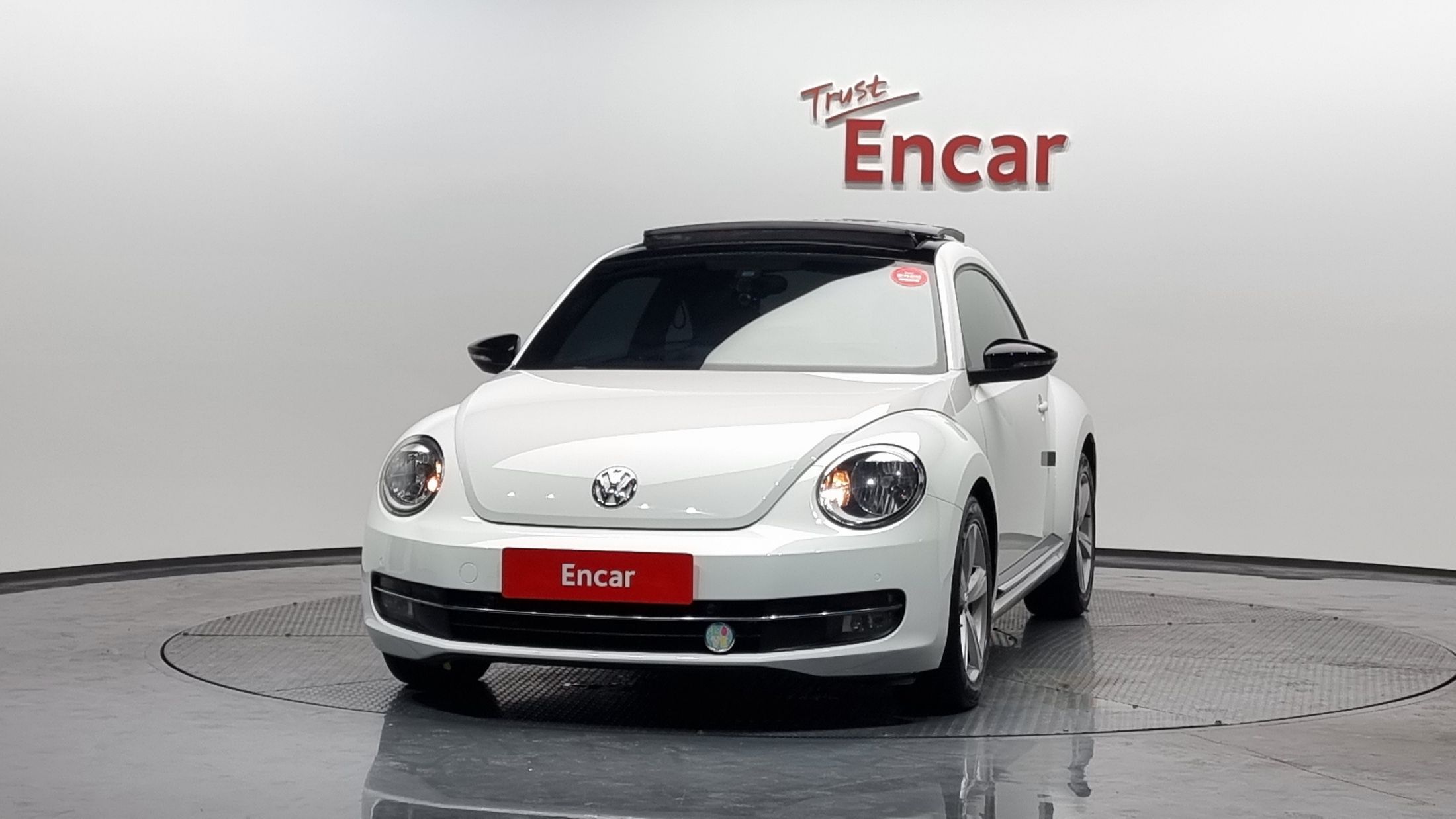 VOLKSWAGEN BEATLE 2015