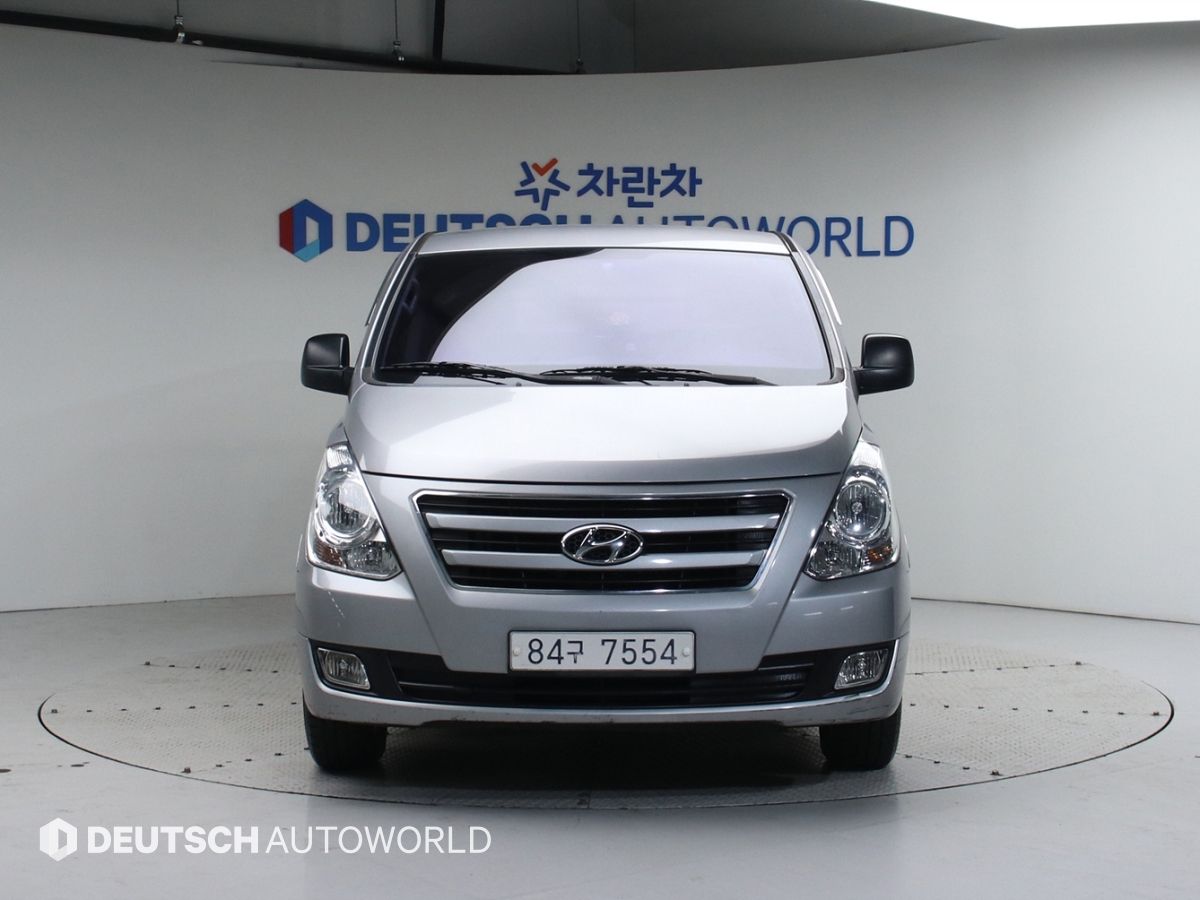 HYUNDAI STAREX GRAND 2016