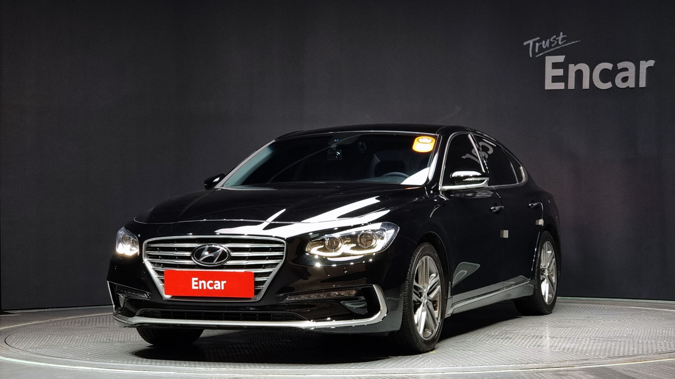 HYUNDAI GRANDEUR IG 2017