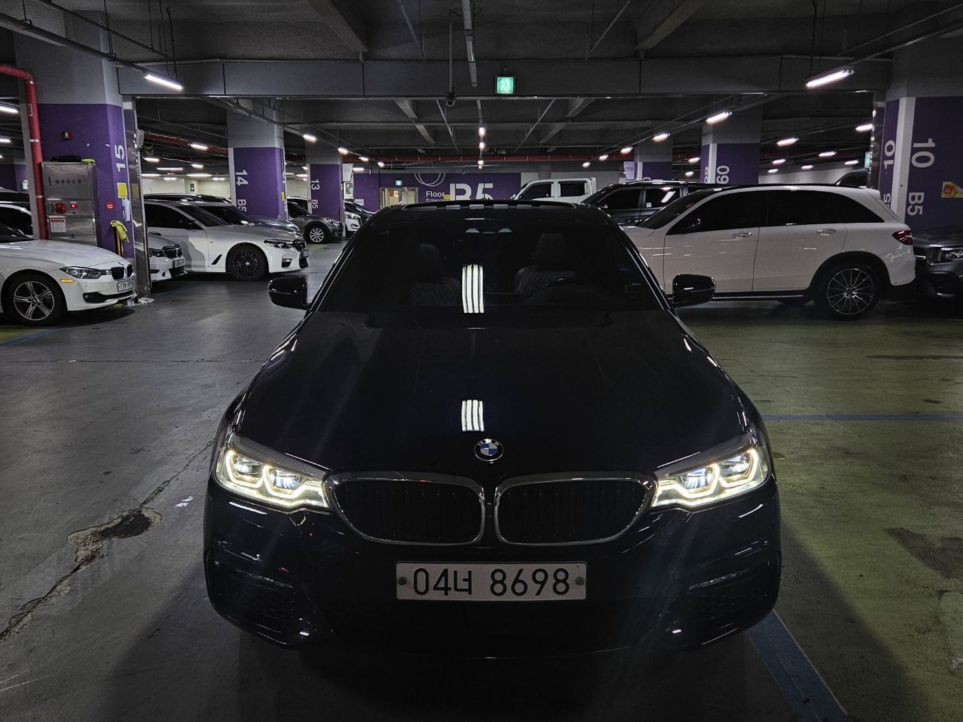 BMW 5-SERIES G30 2017