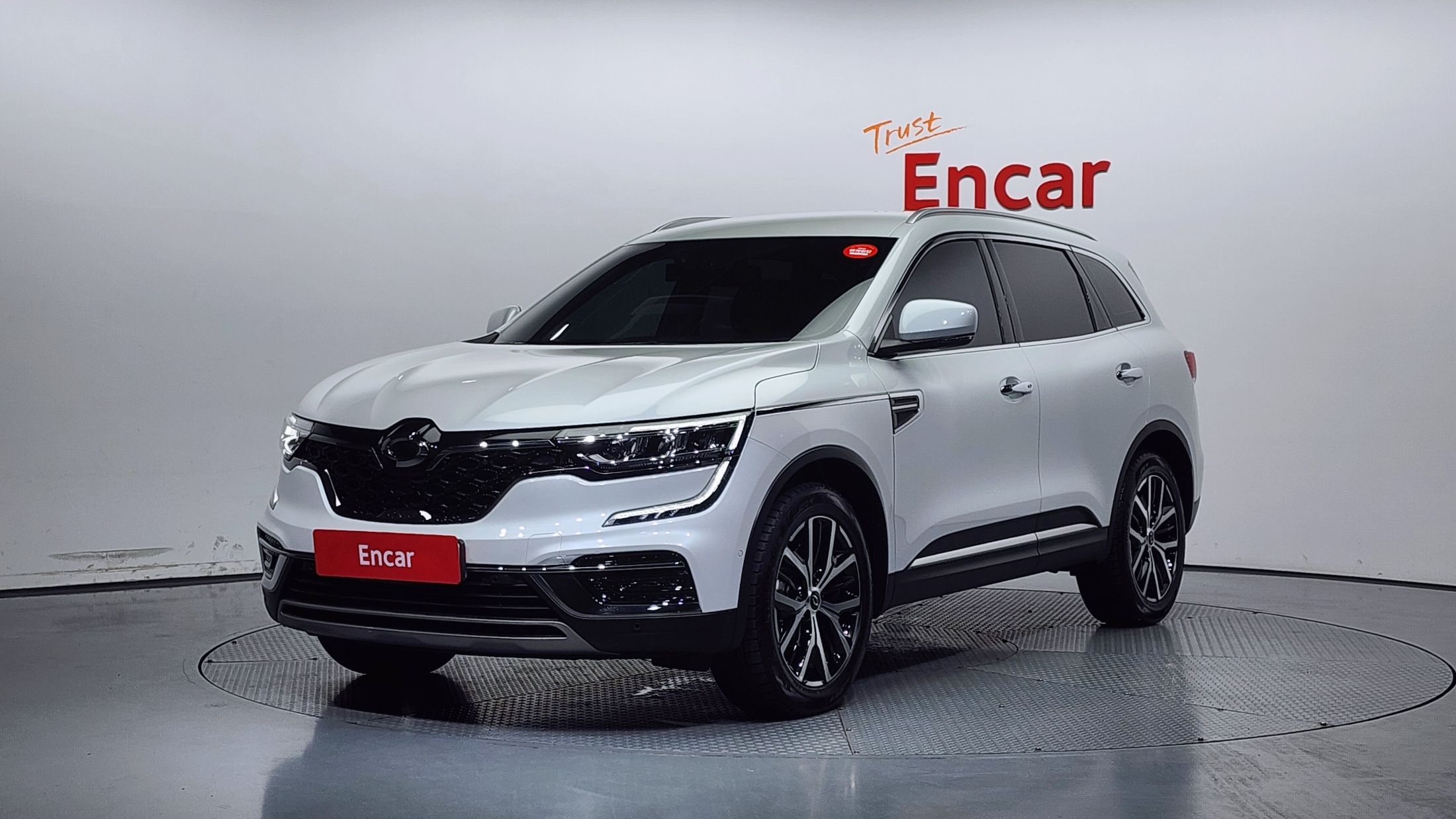 RENAULT SAMSUNG QM6