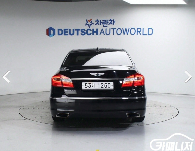 HYUNDAI GENESIS 2013