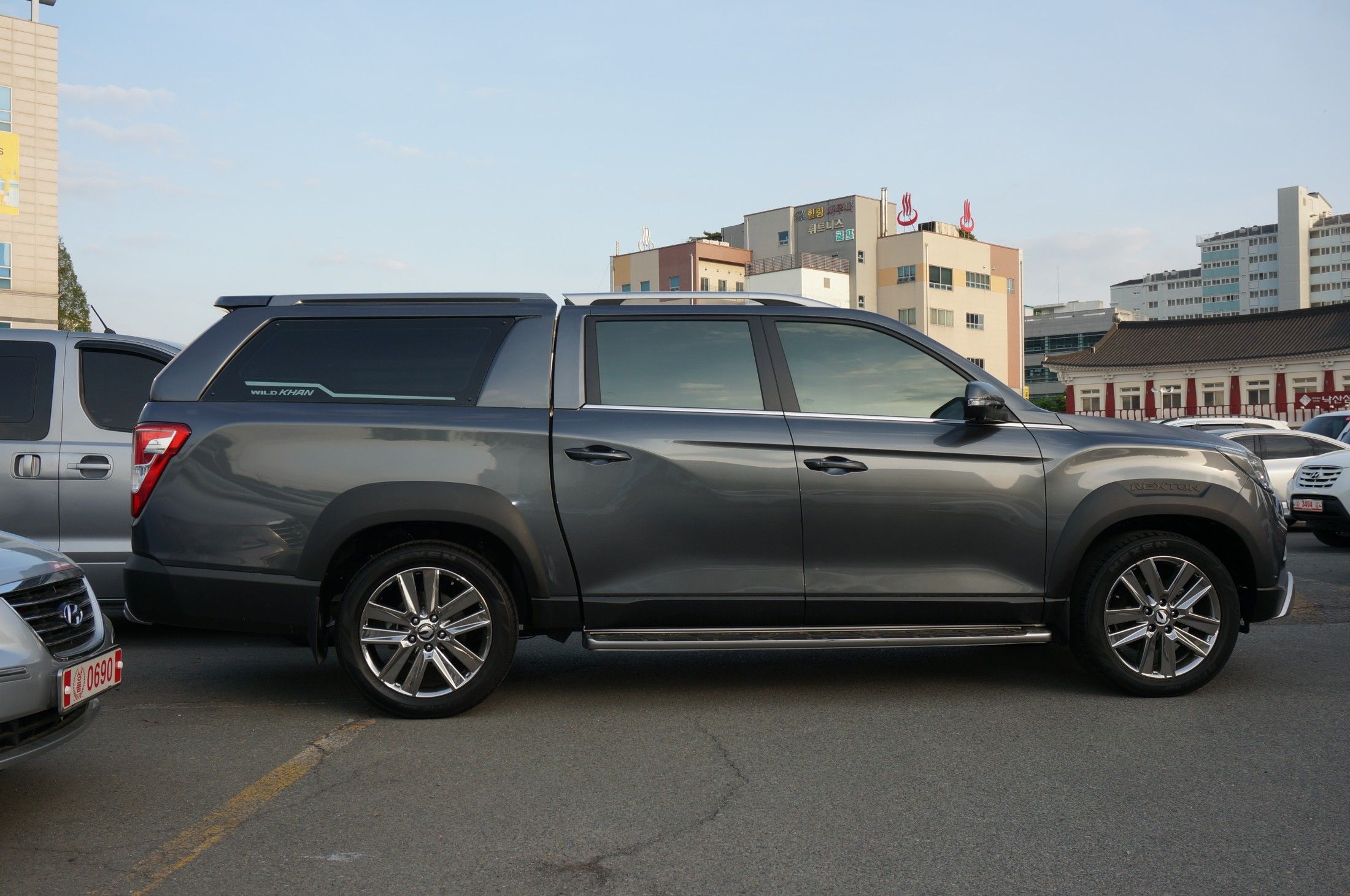 SSANGYONG REXTON SPORTS CAR 2020