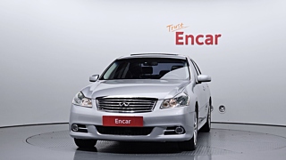 INFINITI M35  2010