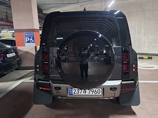 LAND ROVER DEFENDER L663 2024