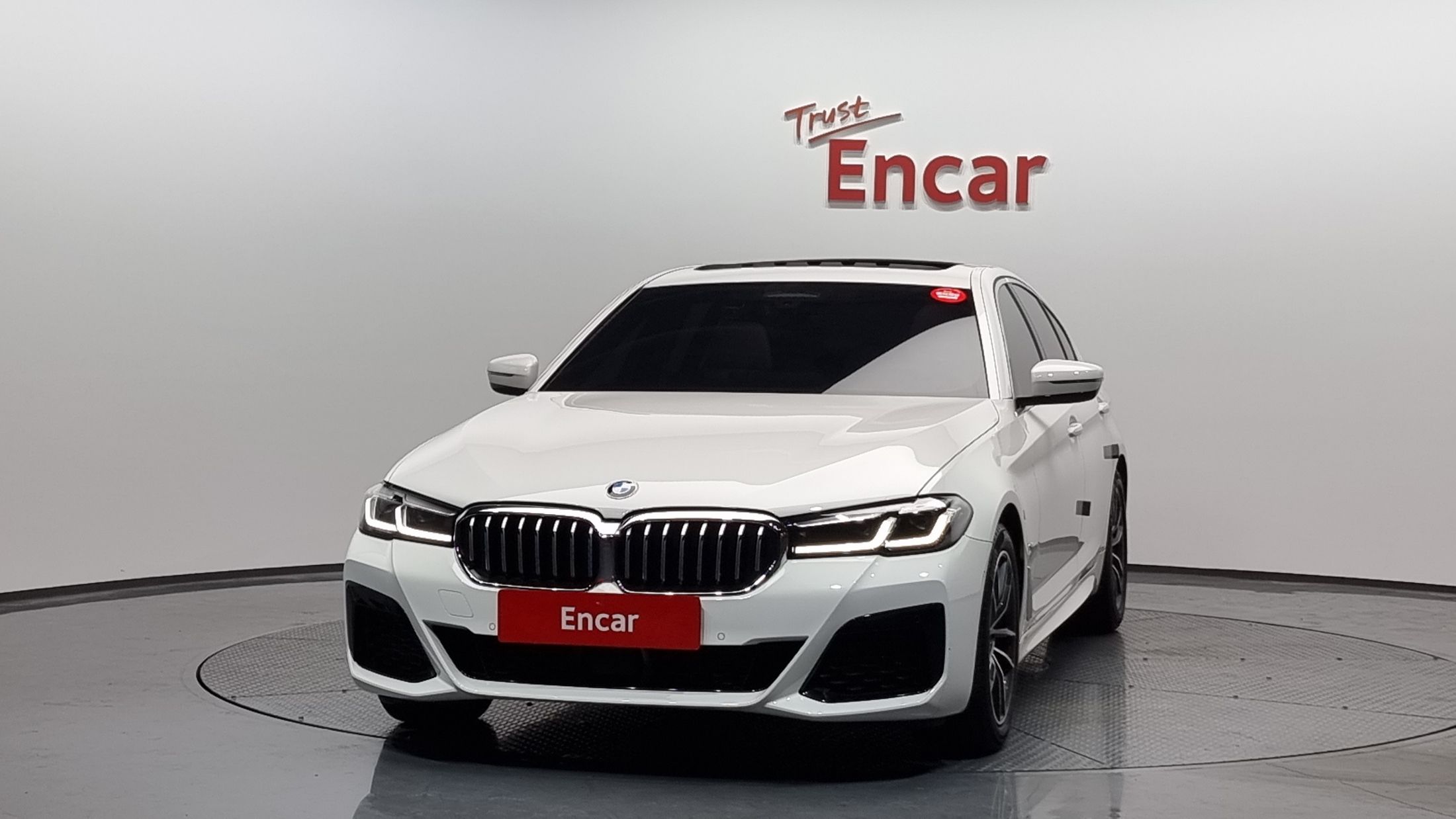 BMW 5-SERIES G30 2022