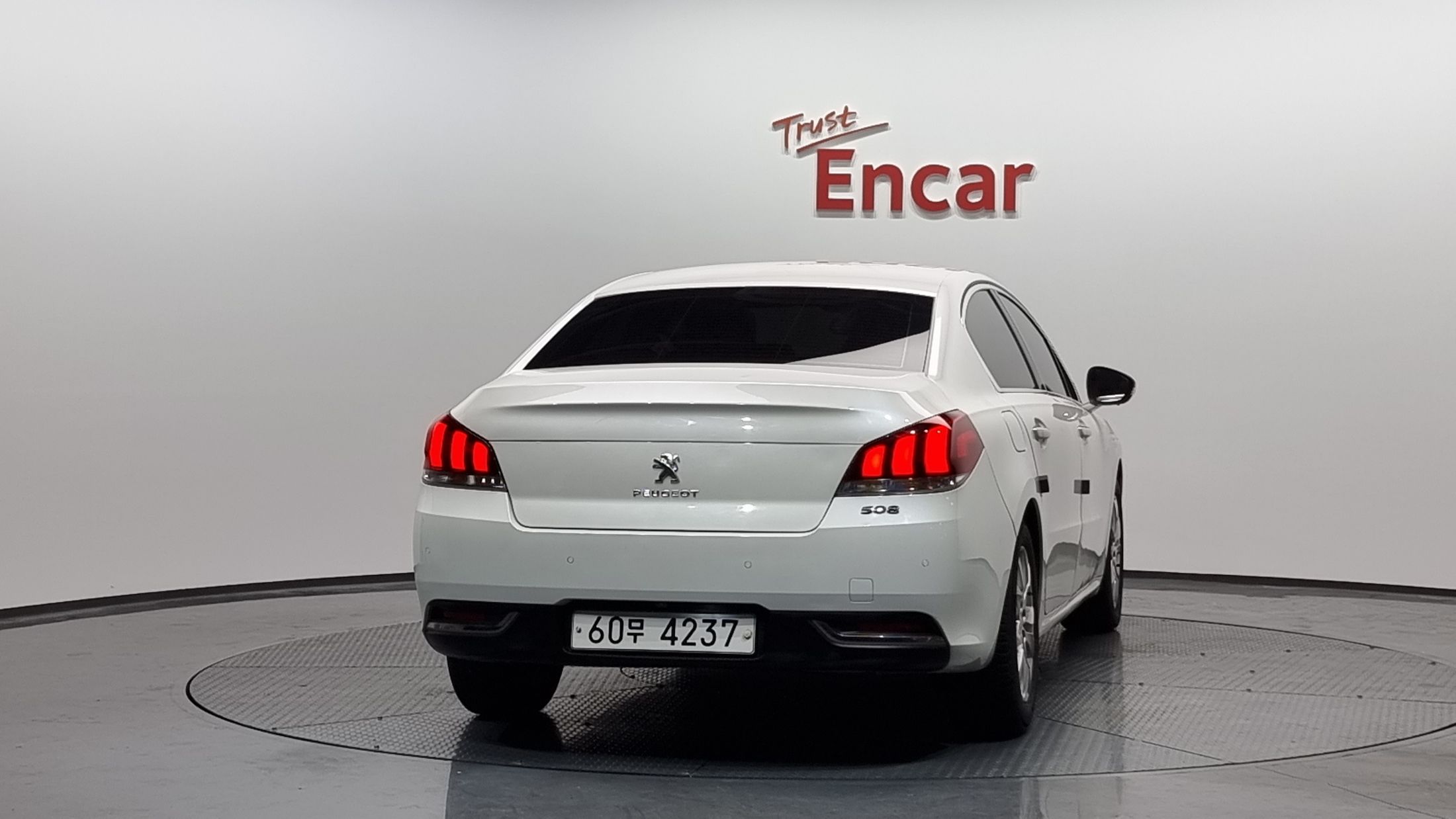 PEUGEOT 508 2017