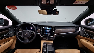 VOLVO S90 2022