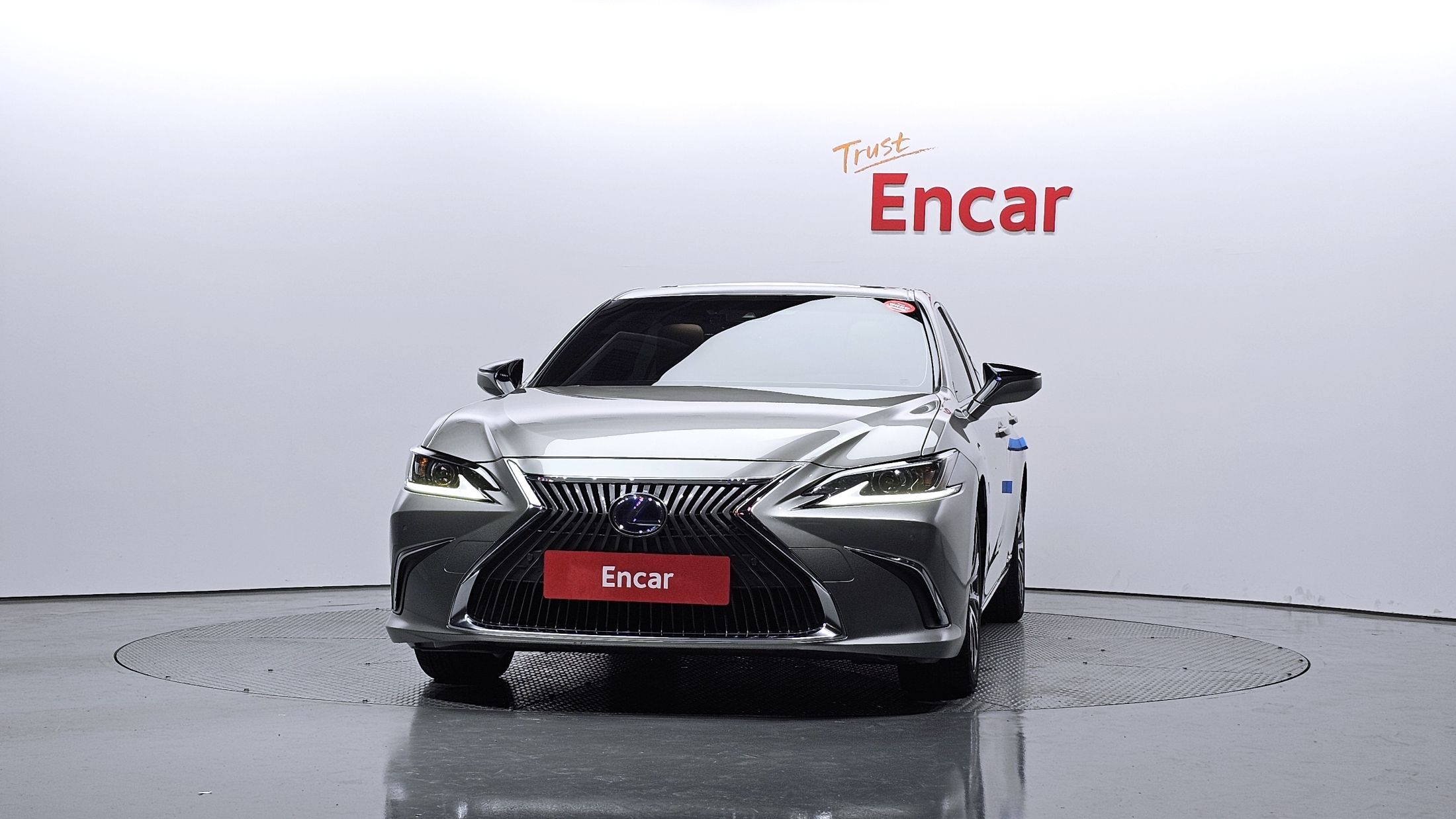 LEXUS ES300H 2019