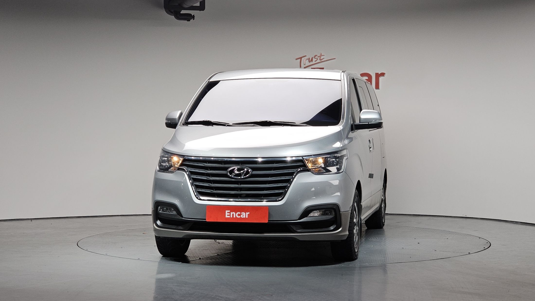 HYUNDAI STAREX GRAND 2019