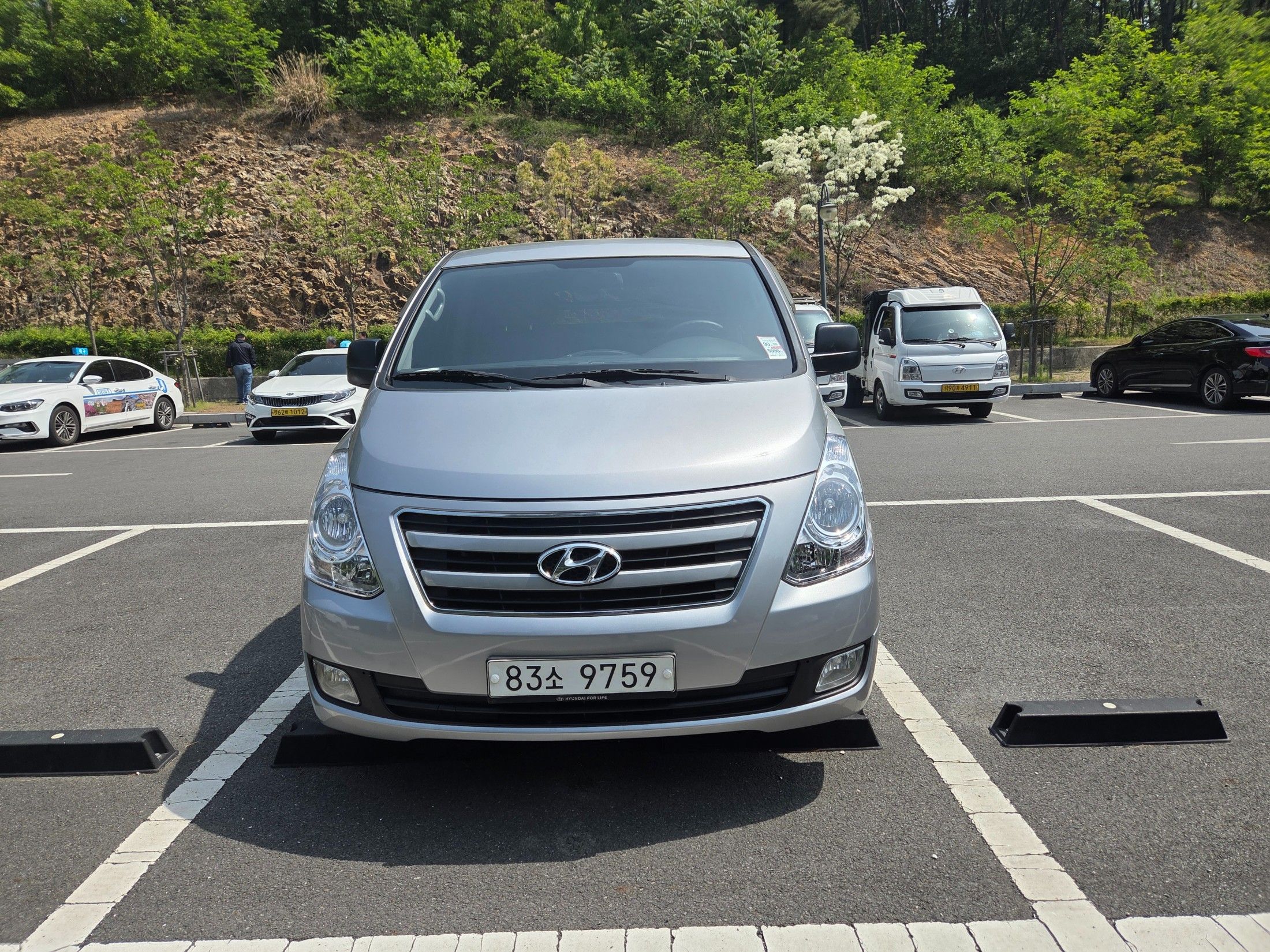 HYUNDAI STAREX GRAND