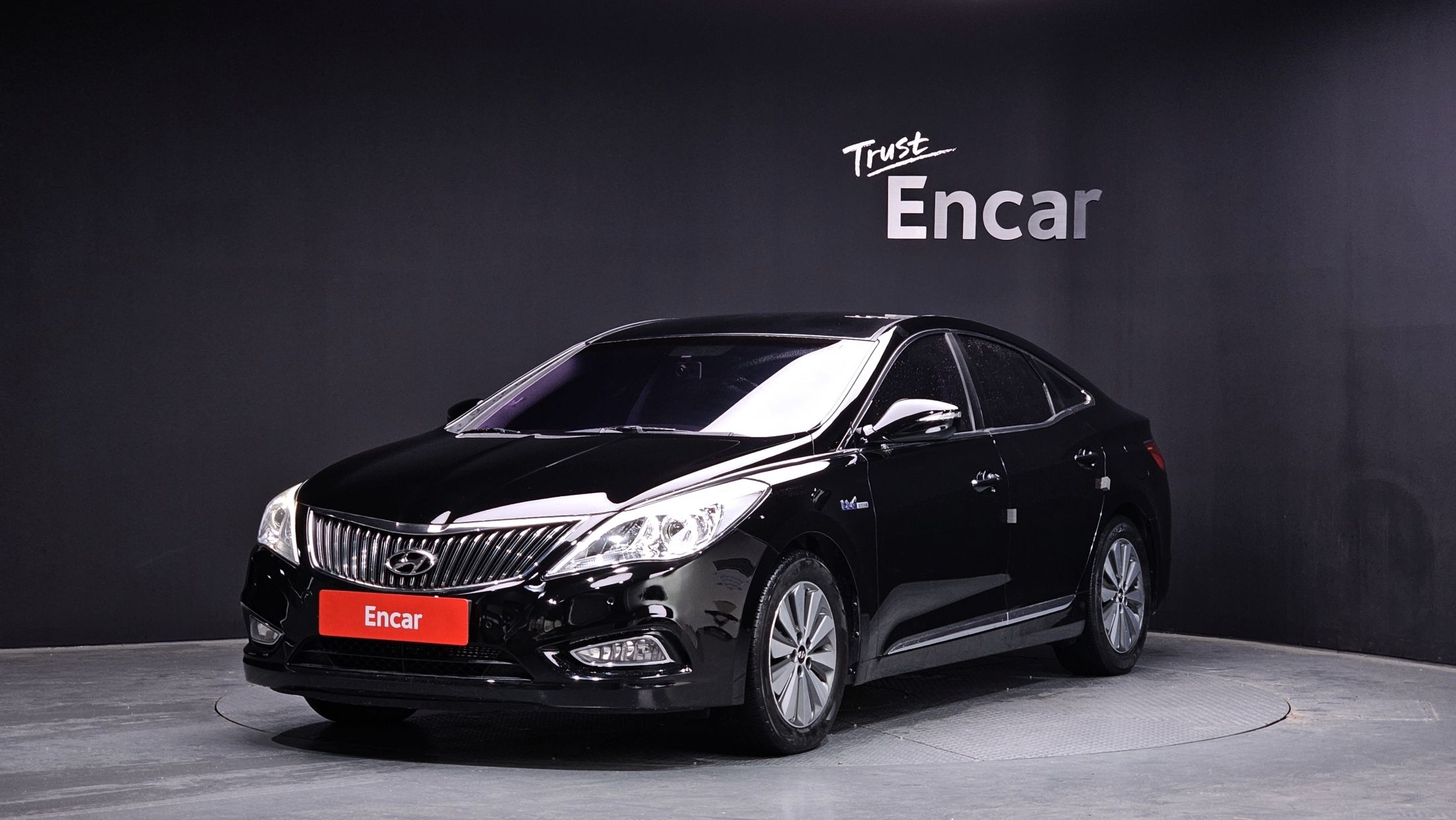HYUNDAI GRANDEUR HG HYBRID