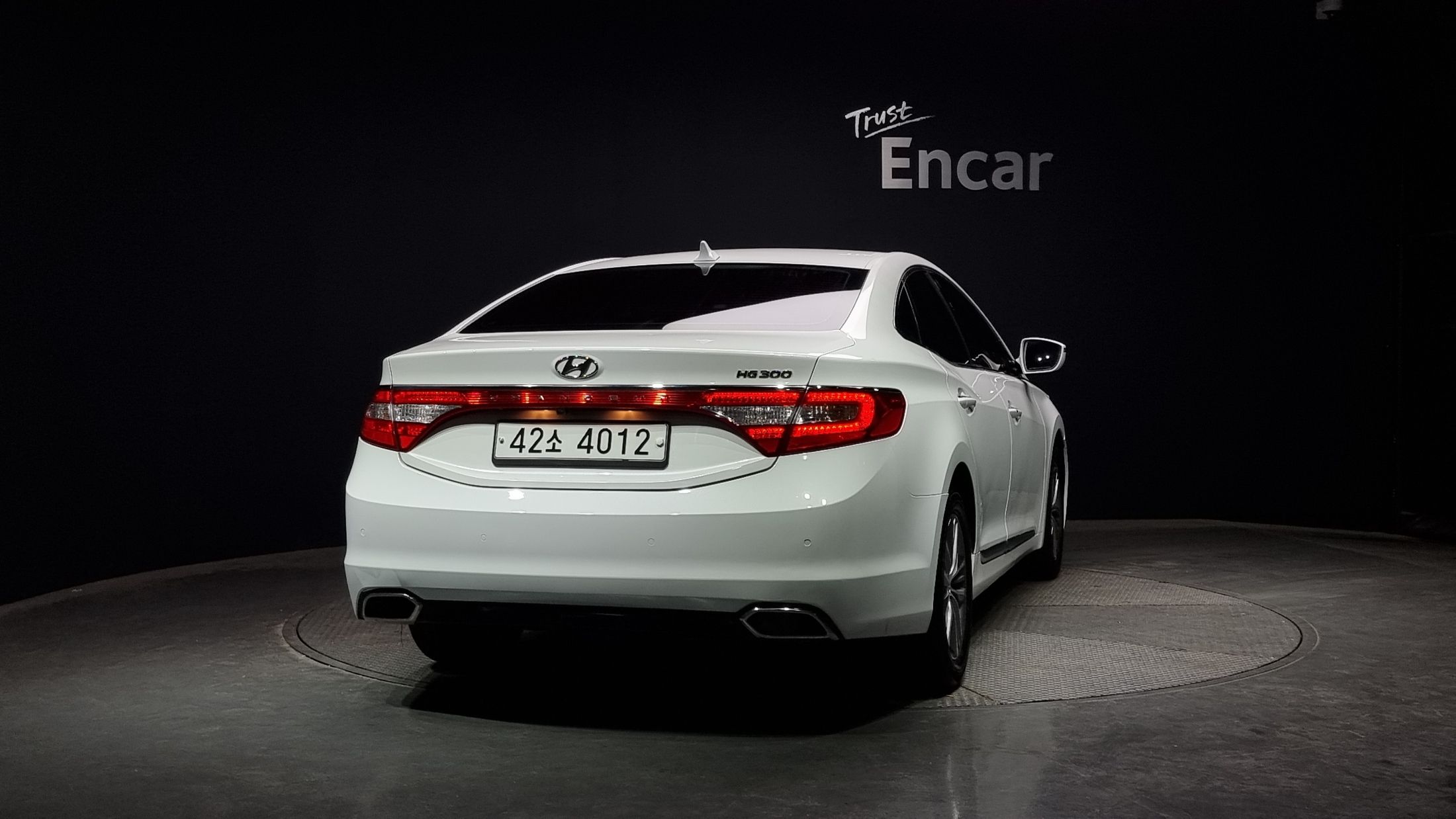 HYUNDAI GRANDEUR HG 2014