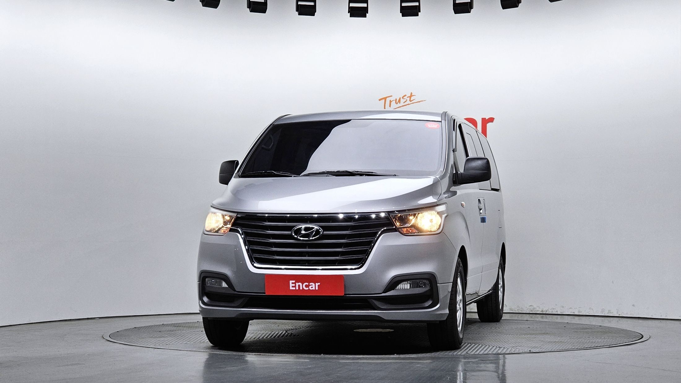 HYUNDAI STAREX GRAND 2019