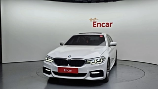 BMW 5-SERIES G30 2017