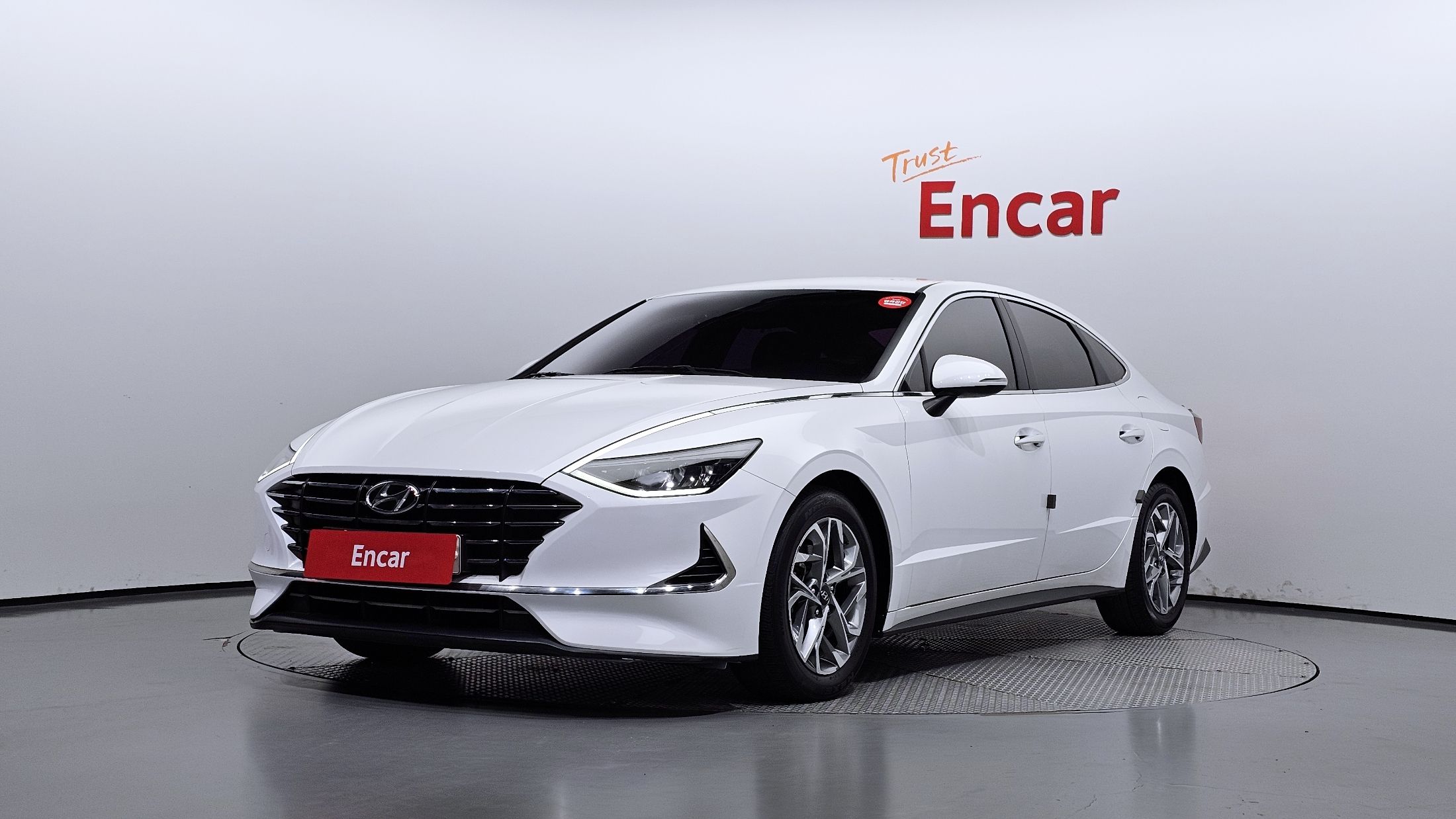 HYUNDAI SONATA DN8 2019