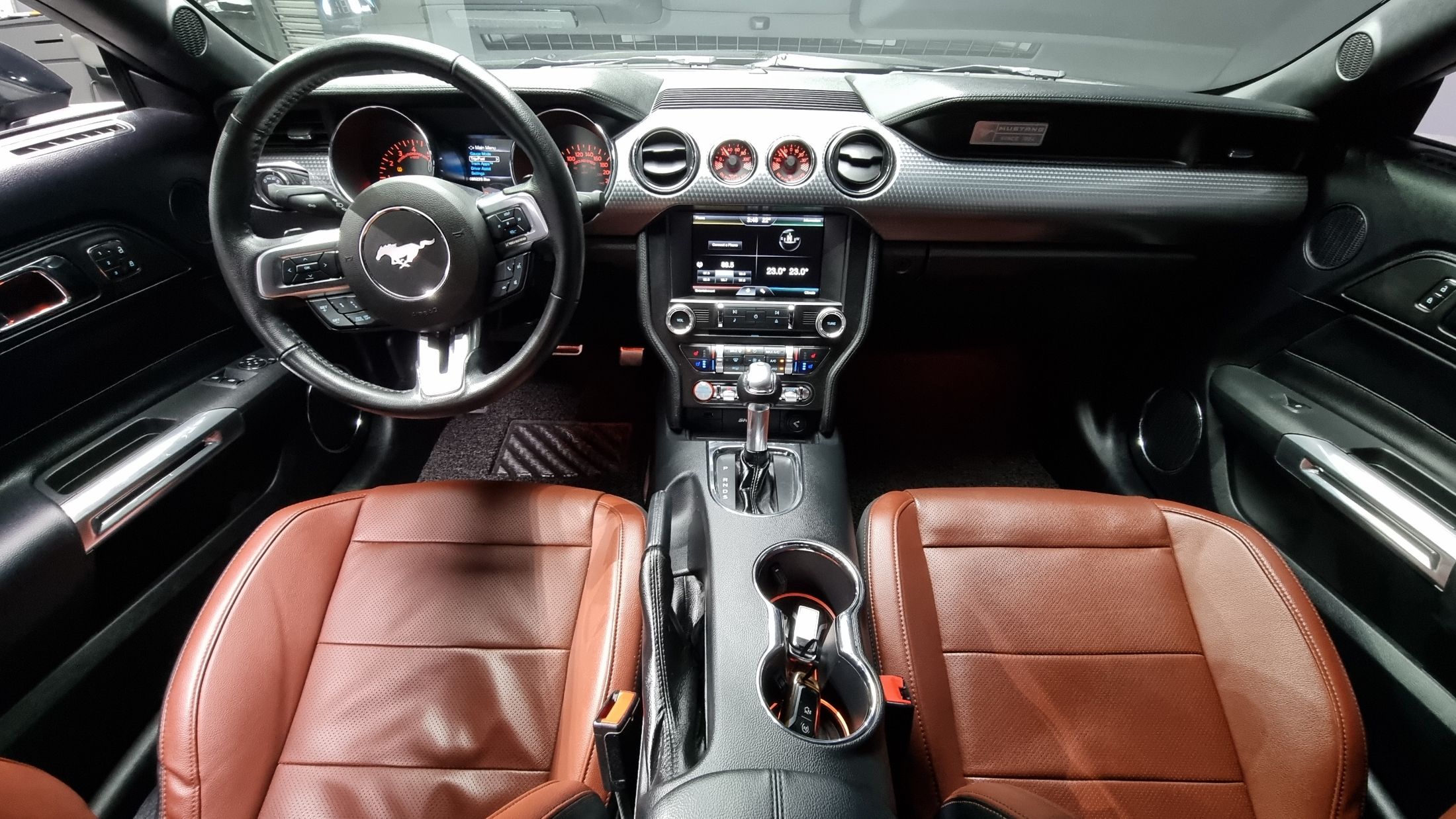 FORD MUSTANG 2016