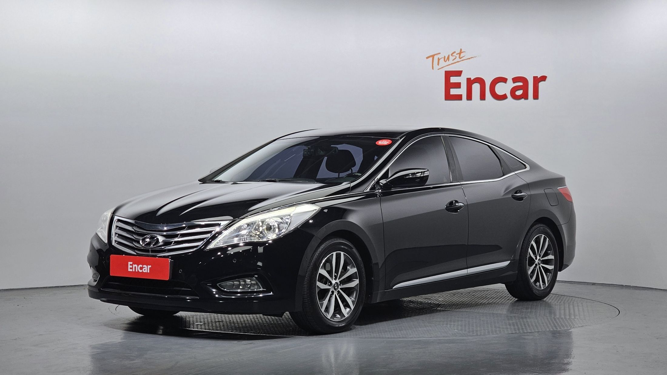 HYUNDAI GRANDEUR HG 2012
