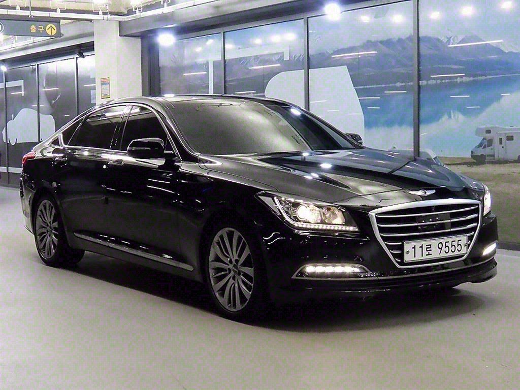HYUNDAI GENESIS DH 2015
