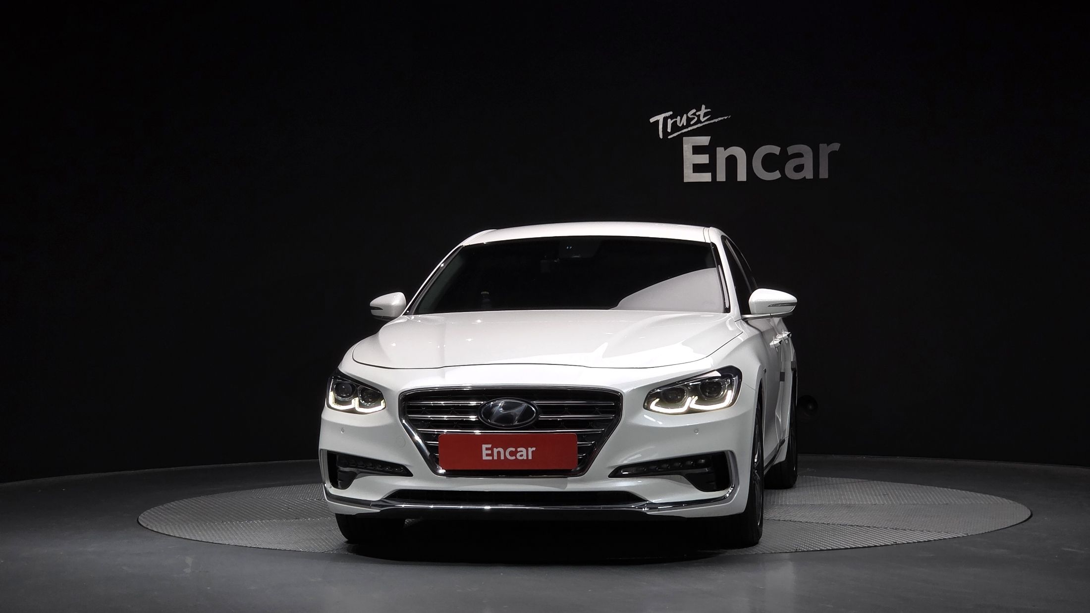 HYUNDAI GRANDEUR IG HYBRID 2017