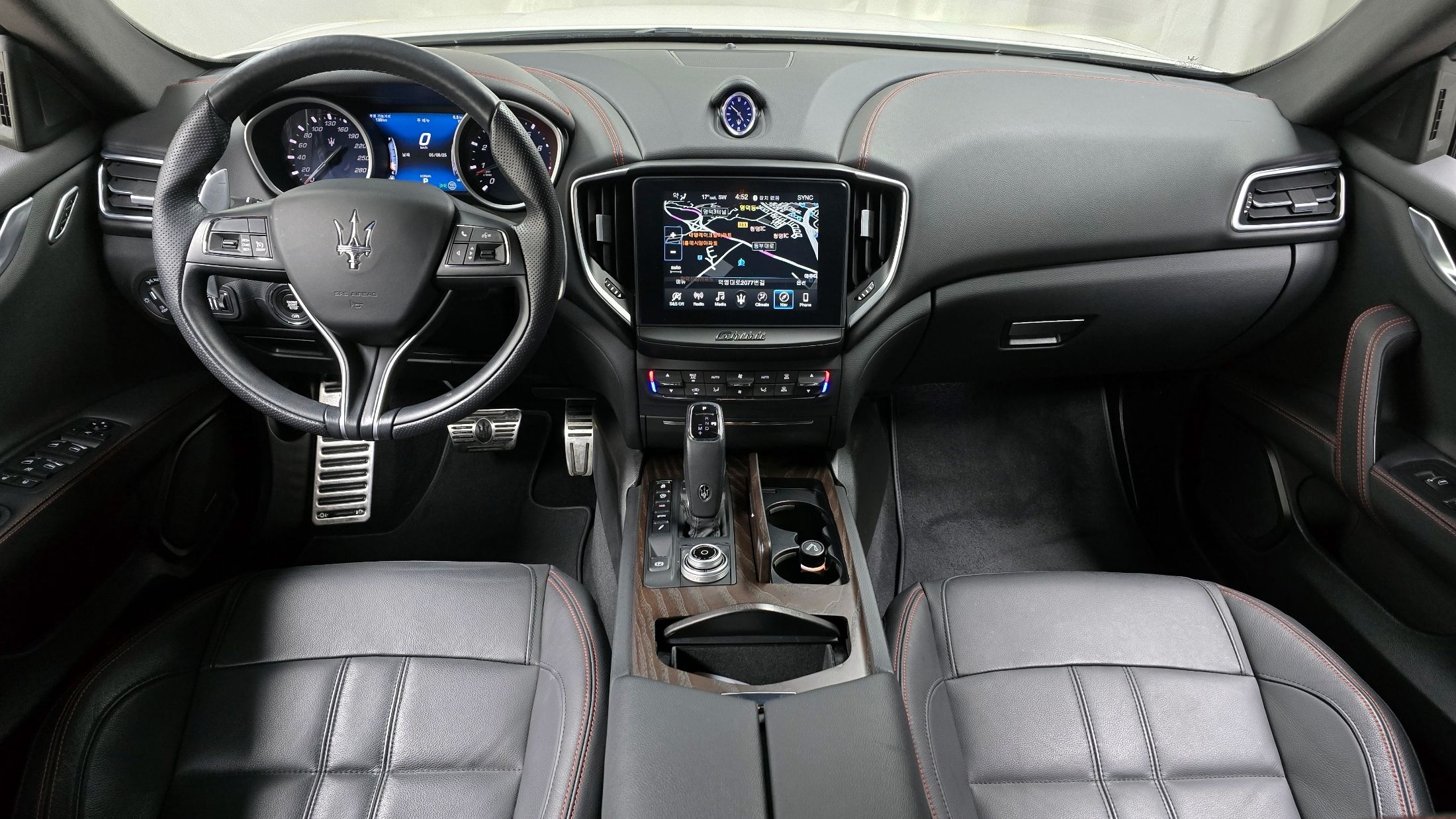 MASERATI GHIBLI 2021