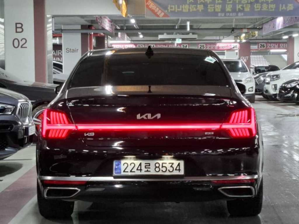 KIA K9