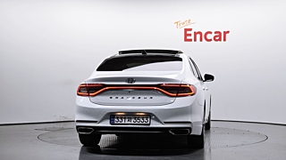 HYUNDAI GRANDEUR IG 2016
