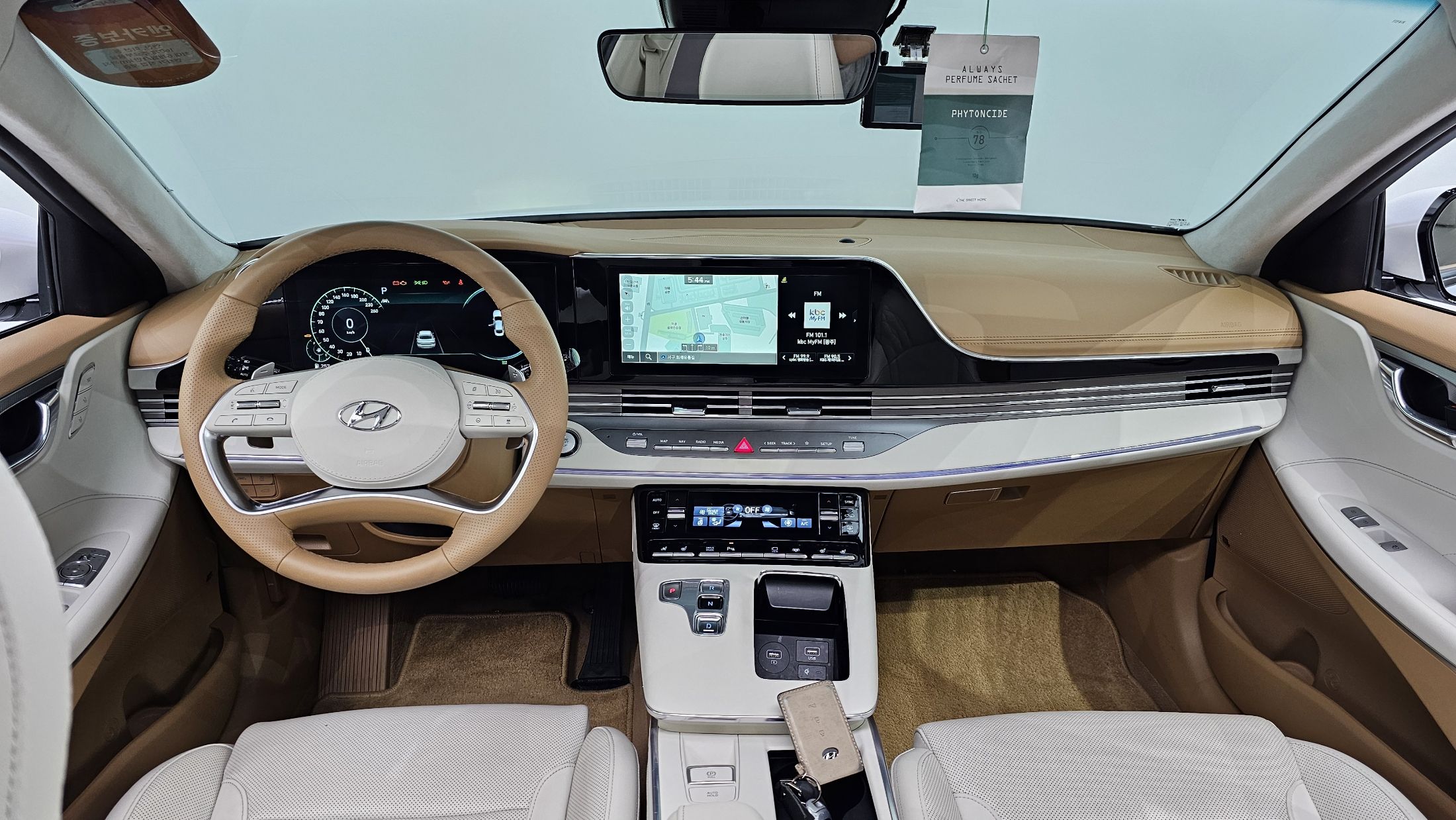HYUNDAI GRANDEUR IG HYBRID