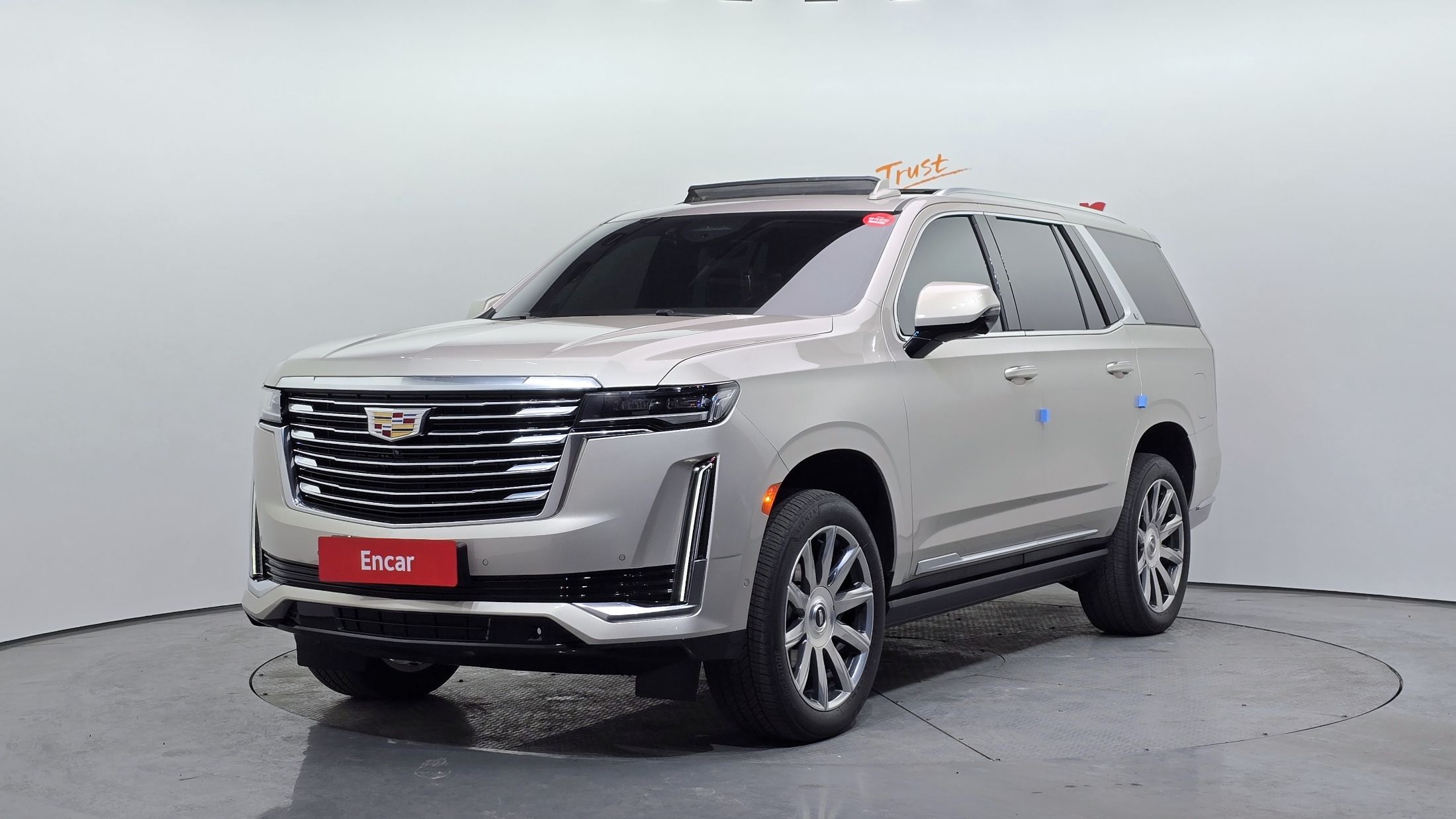 CADILLAC ESCALADE