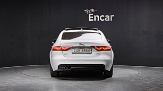 JAGUAR XF X260 2016