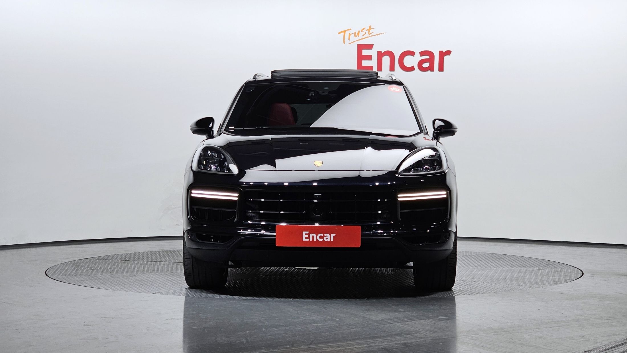 PORSCHE CAYENNE PO536 2022