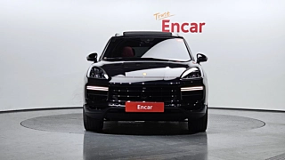 PORSCHE CAYENNE PO536 2022