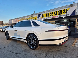 HYUNDAI GRANDEUR HYBRID GN7 2023