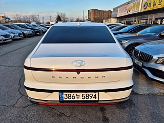 HYUNDAI GRANDEUR HYBRID GN7 2023