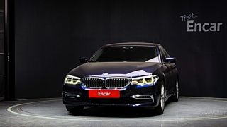 BMW 5-SERIES G30 2019