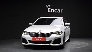 BMW 5-SERIES G30 2022