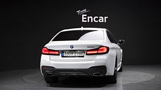 BMW 5-SERIES G30 2022